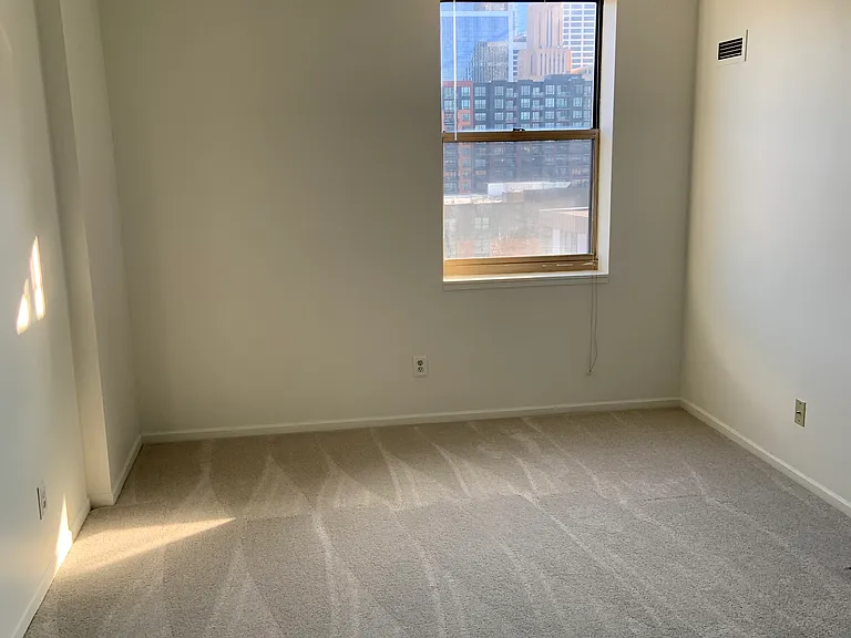 401 S 1st St #921 — Photo 8