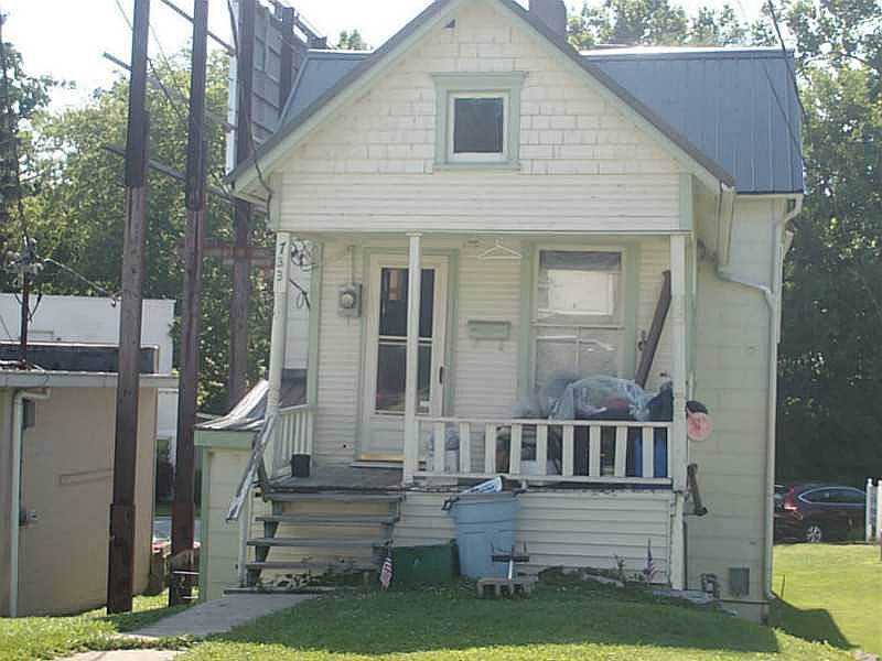 1st image of 733 N Main Ave
