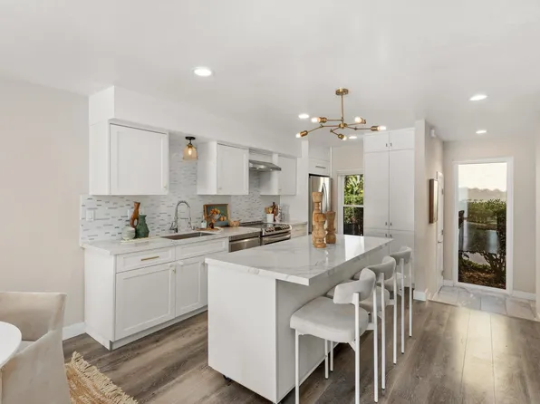 1913 Alga Rd Unit A, Carlsbad, CA 92009