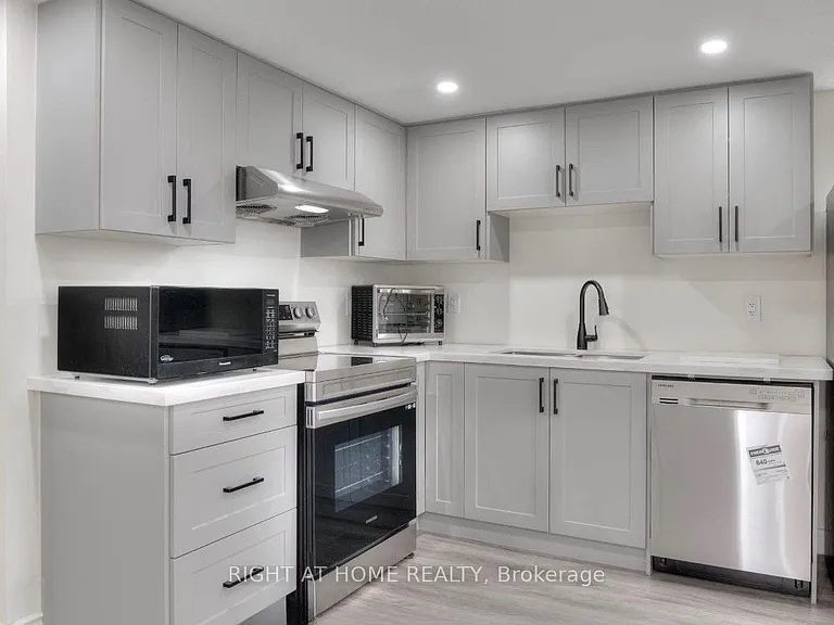 484 Speedvale Ave E #LOWER — Photo 4