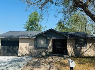 4813 E Ridge Creek Dr, Houston, TX 77053