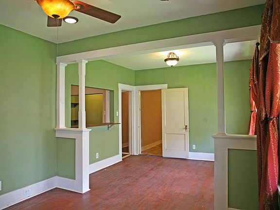 3rd image of 3311 W Travis St