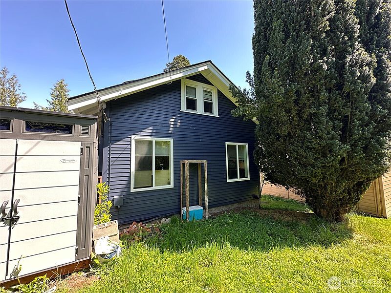 4th image of 1007 22nd Street