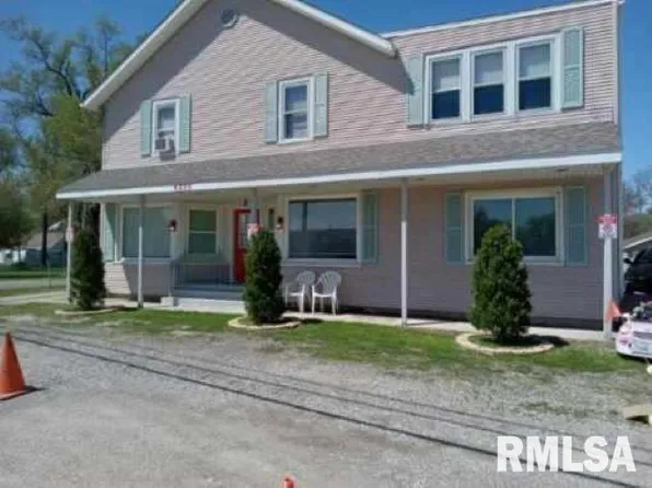 6325 W Farmington Rd, Peoria, IL 61604
