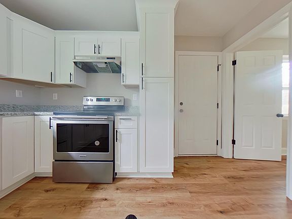 3rd image of 1508 N Hamilton St