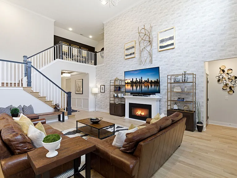 4650 Crocker Woods Ln — Photo 6