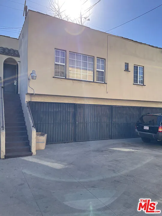 2 bed, 1.0 bath, 800 sqft, $1,795 — Photo 4