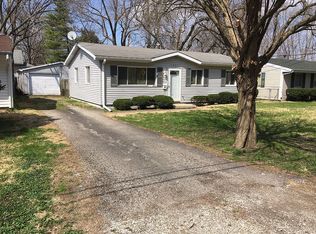 1021 Centre St, Springfield, IL 62704