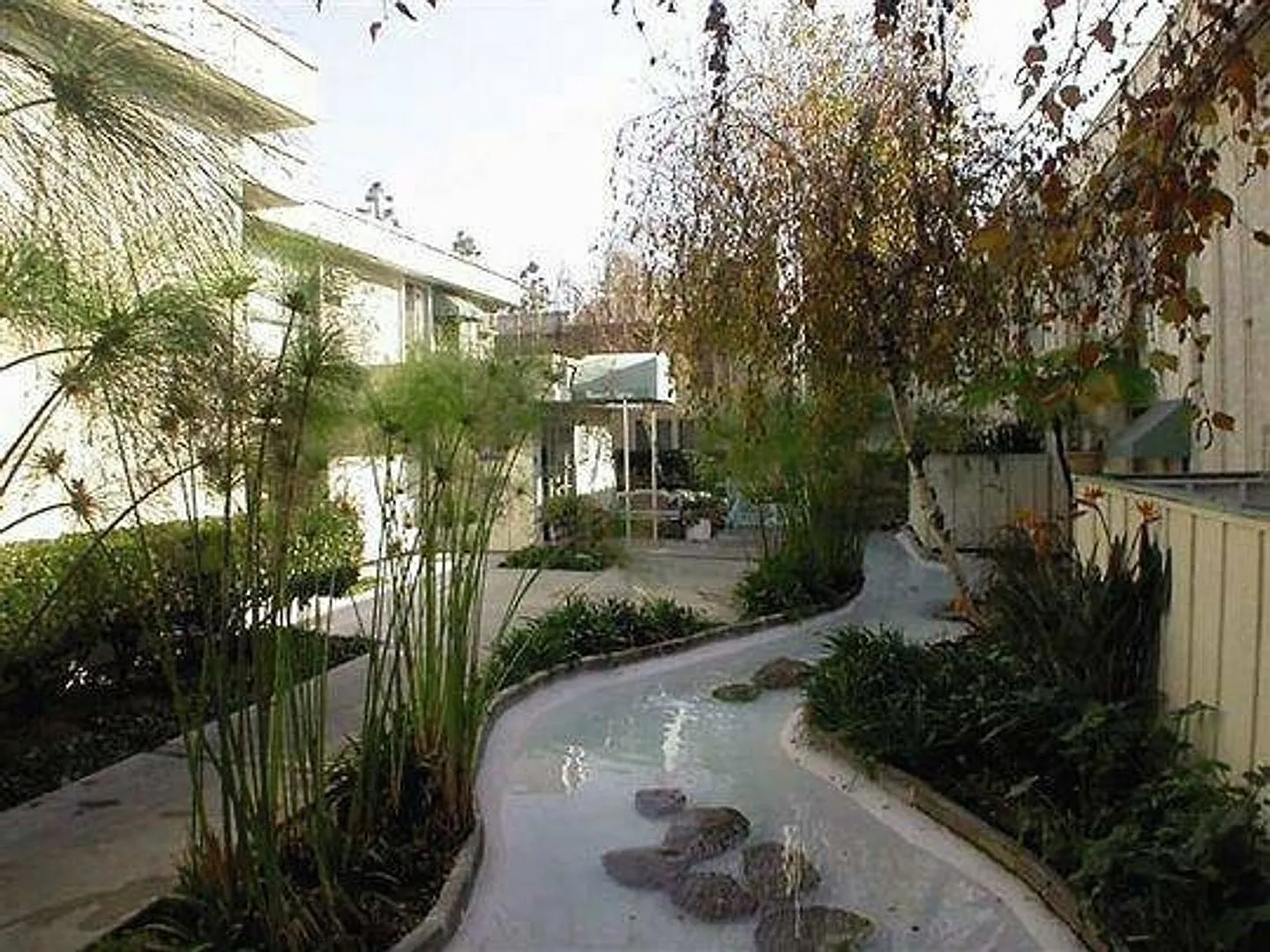 Woodcreek — Photo 2