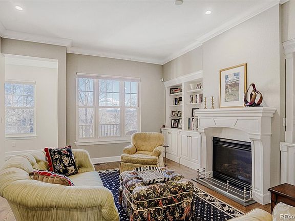 3rd image of 1913 W Lilley Avenue