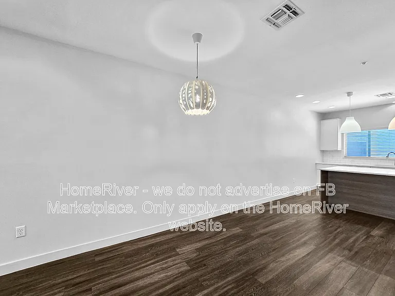 1000 W 5th St #1014 — Photo 7