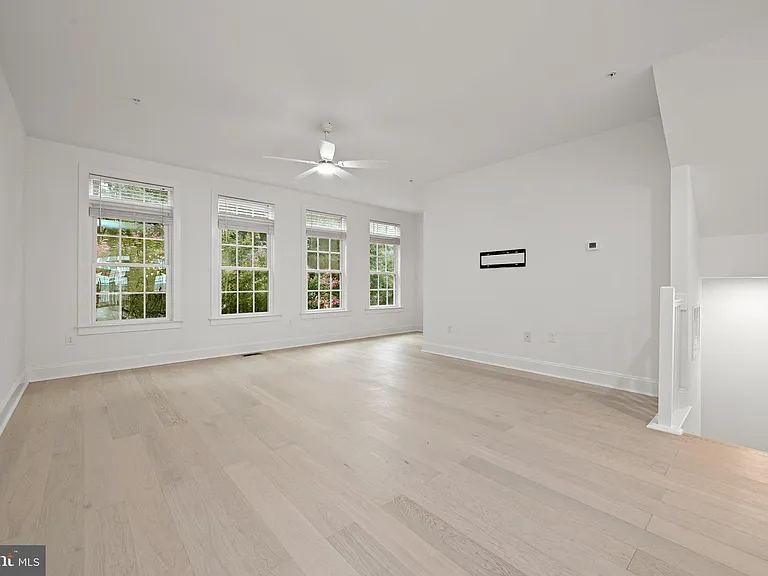 8120 Westside Blvd — Photo 16