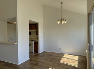 730 E Cedar Ave APT 204, Burbank, CA 91501