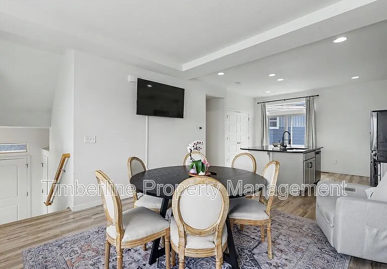 6020 Ashmore Ln — Photo 6