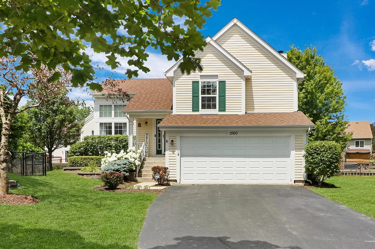 1560 Portsmouth Ct photo 1