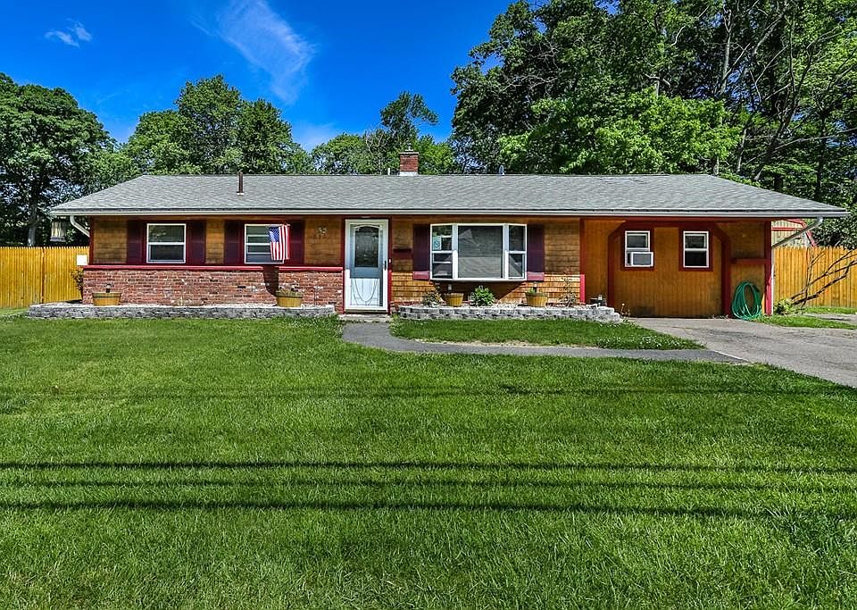1st image of 230 Hovendon Ave