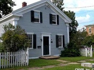 25 Church St, Phoenix, NY 13135