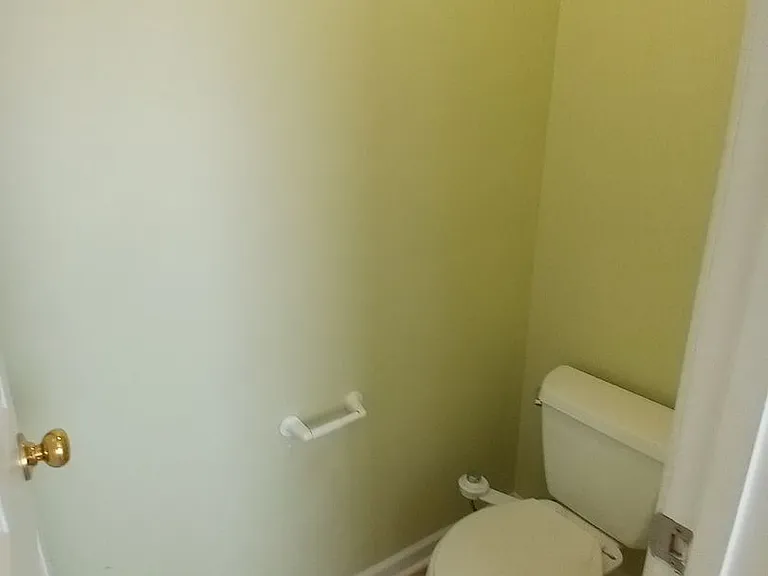 565 Batty Way — Photo 29