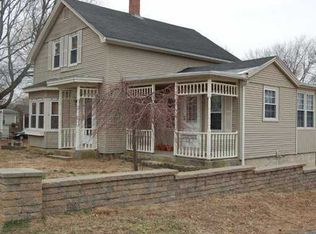 33 Read Ave, Coventry, RI 02816