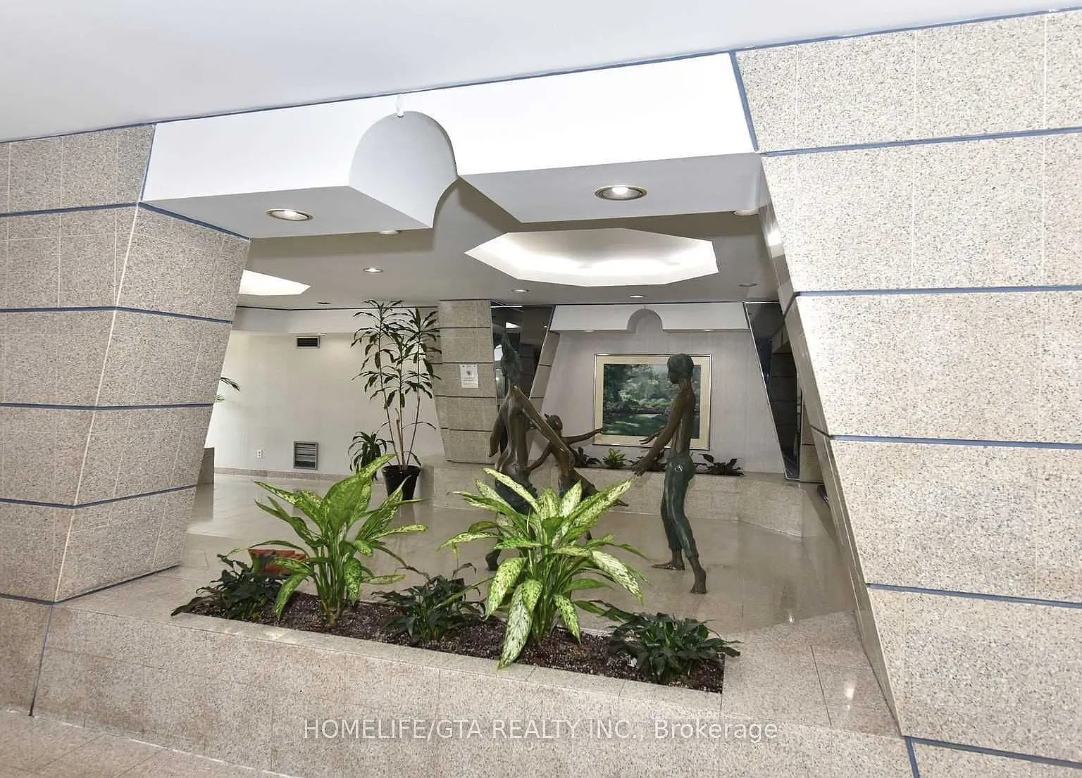3 bed, $2,790 — Photo 3
