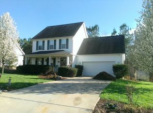 331 Robin Hood Ln, Sanford, NC 27330