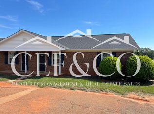 7932 Valley Falls Rd, Spartanburg, SC 29303