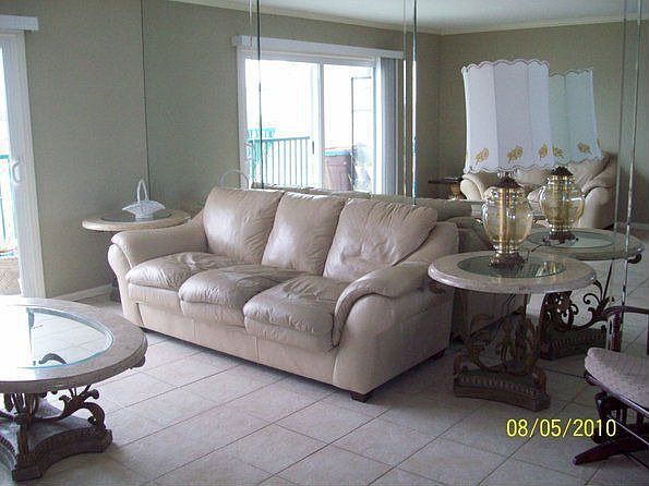 Spacious Living Room