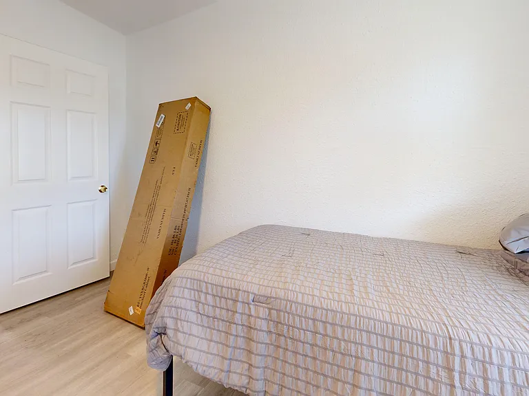 850 Reynolds Ln — Photo 12