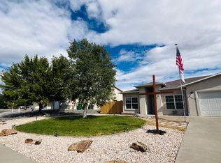 3226 Meadows Pkwy UNIT B, Montrose, CO 81401
