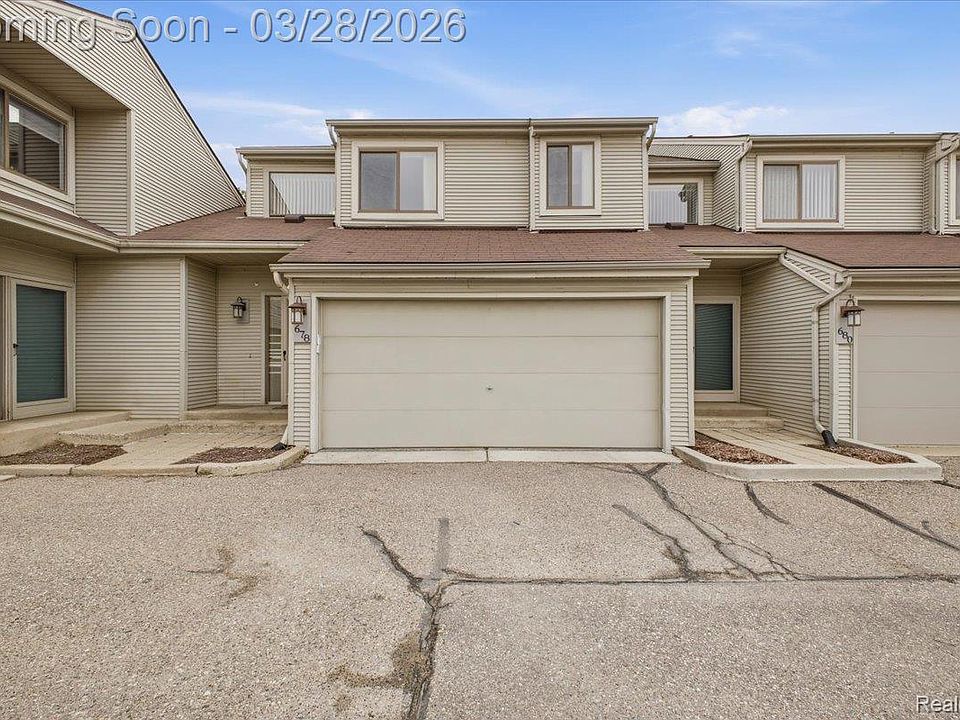 1st image of 678 Highgate Mews