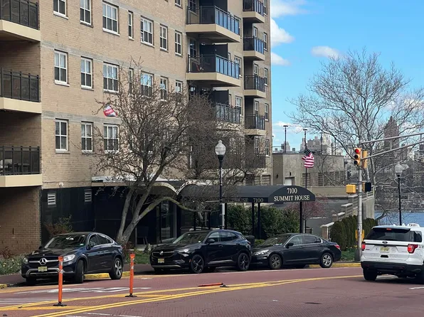 7100 Boulevard East Unit 5E, West New York, NJ 07093