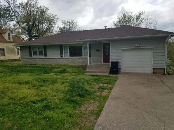 814 S High St, Neosho, MO 64850