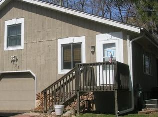 4826 Glasgow Rd, Mound, MN 55364