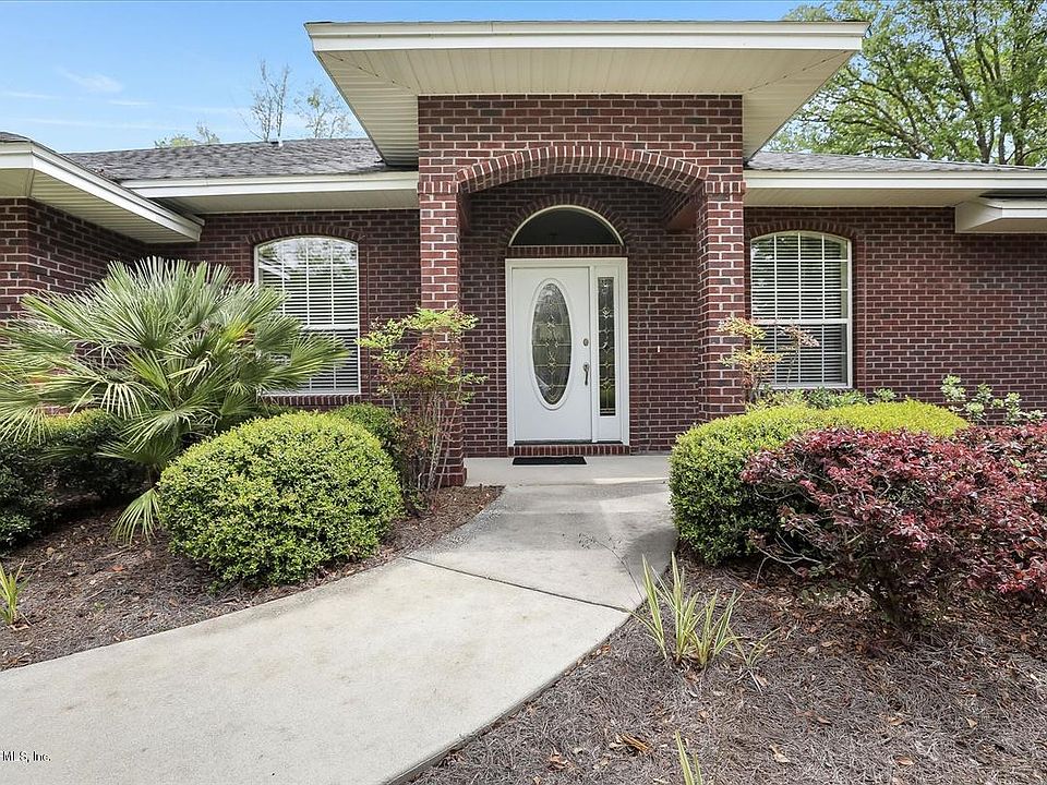 1st image of 14959 Cape Dr E