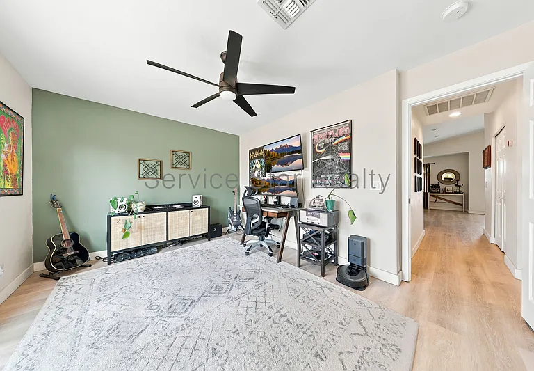 2162 E Concorda Dr — Photo 49