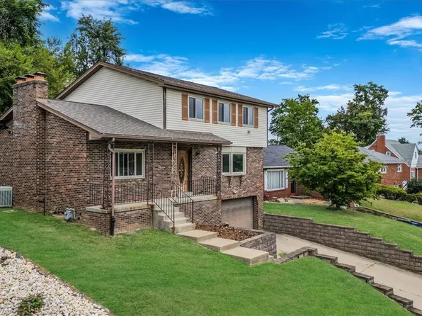 956 Lessing St, Pittsburgh, PA 15220