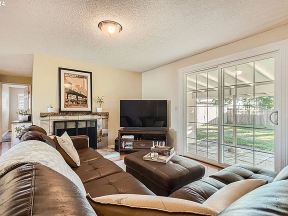 5th image of 7708 NE 120th Ave