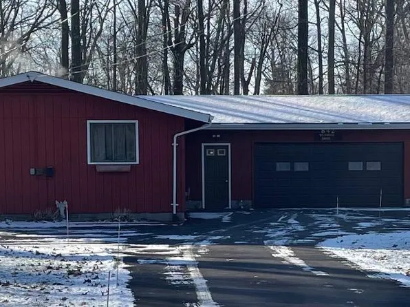 842 Wildwood Dr, Willard, OH 44890