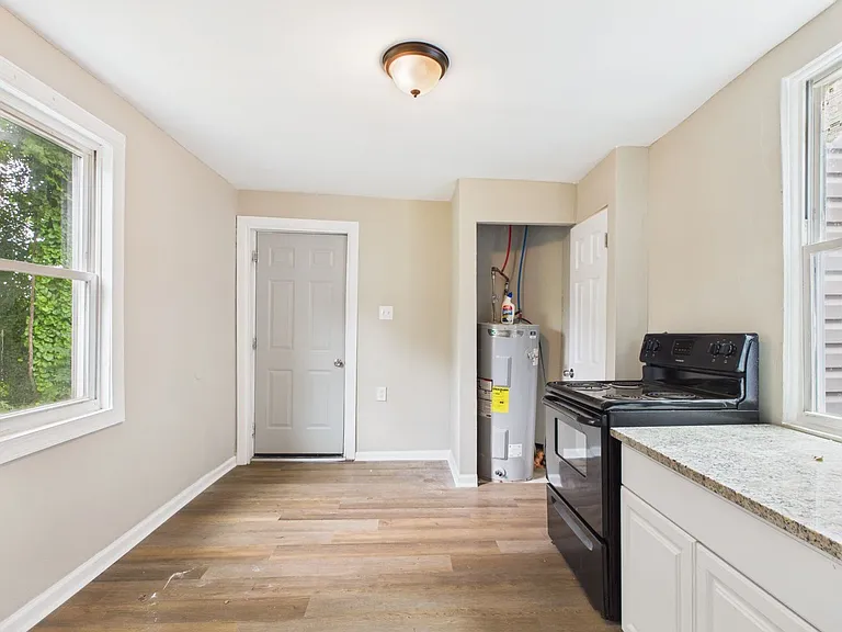 529 Harrison St #B — Photo 25