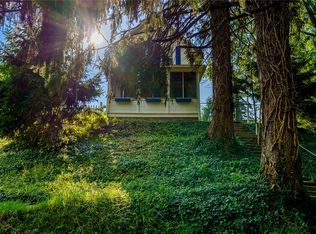 217 Mallard Dr, Rochester, NY 14622