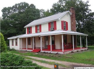 198 Colts Neck Rd, Farmingdale, NJ 07727