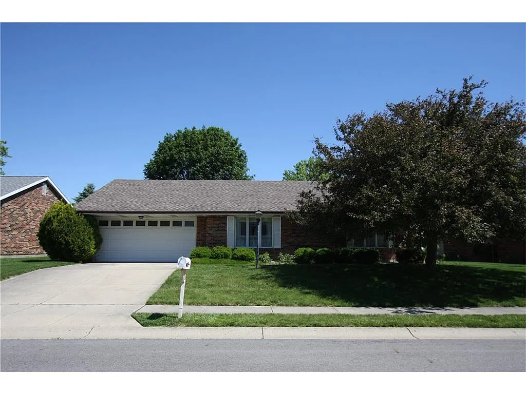 1840 Britton Dr photo 1