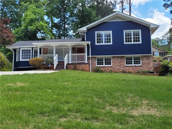 1403 Willivee Dr, Decatur, GA 30033