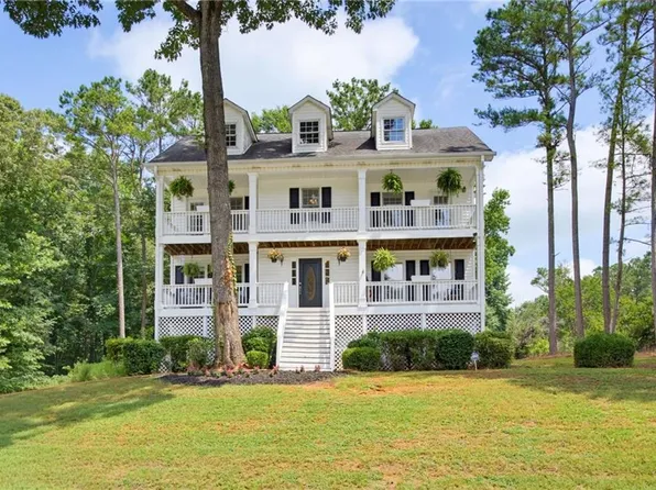 277 Lakeview Ln, Hiram, GA 30141