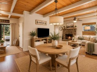 52172 Acorn Ln, Idyllwild, CA 92549