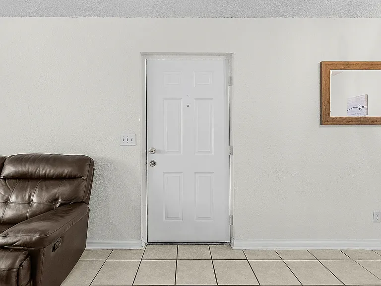 13545 Eagle Ridge Dr #814 — Photo 2