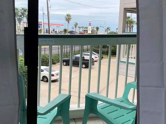 2nd image of 6102 Seawall Blvd #131