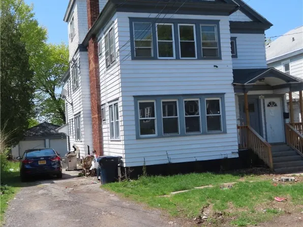 240 Genesee Park Dr, Syracuse, NY 13224