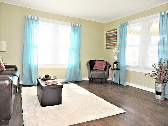 5th image of 3245 Atoka Ln