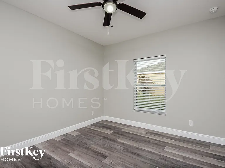 347 Ironwood Dr — Photo 12